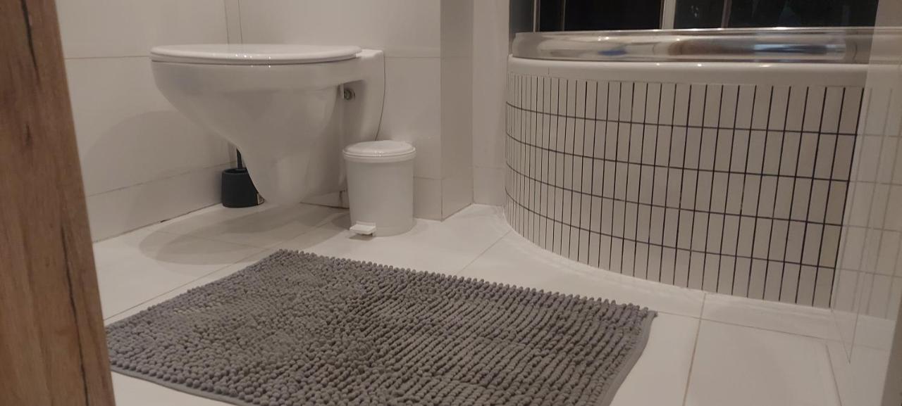 Appartamento Apartament Prima 2 Rzeszów Esterno foto